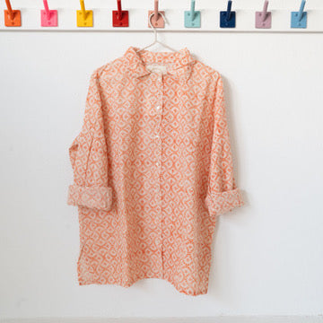 Auntie Oti Button Shirt: Coral Fan/ Size 2