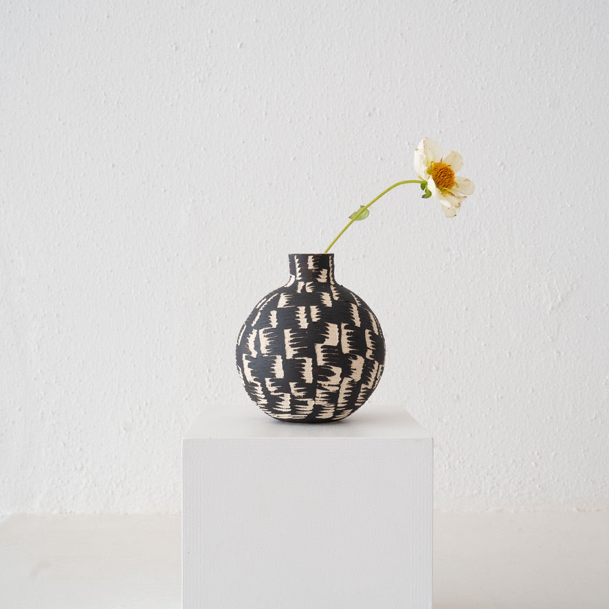Cait Reas Round Textured Bottle Vase: Black + White