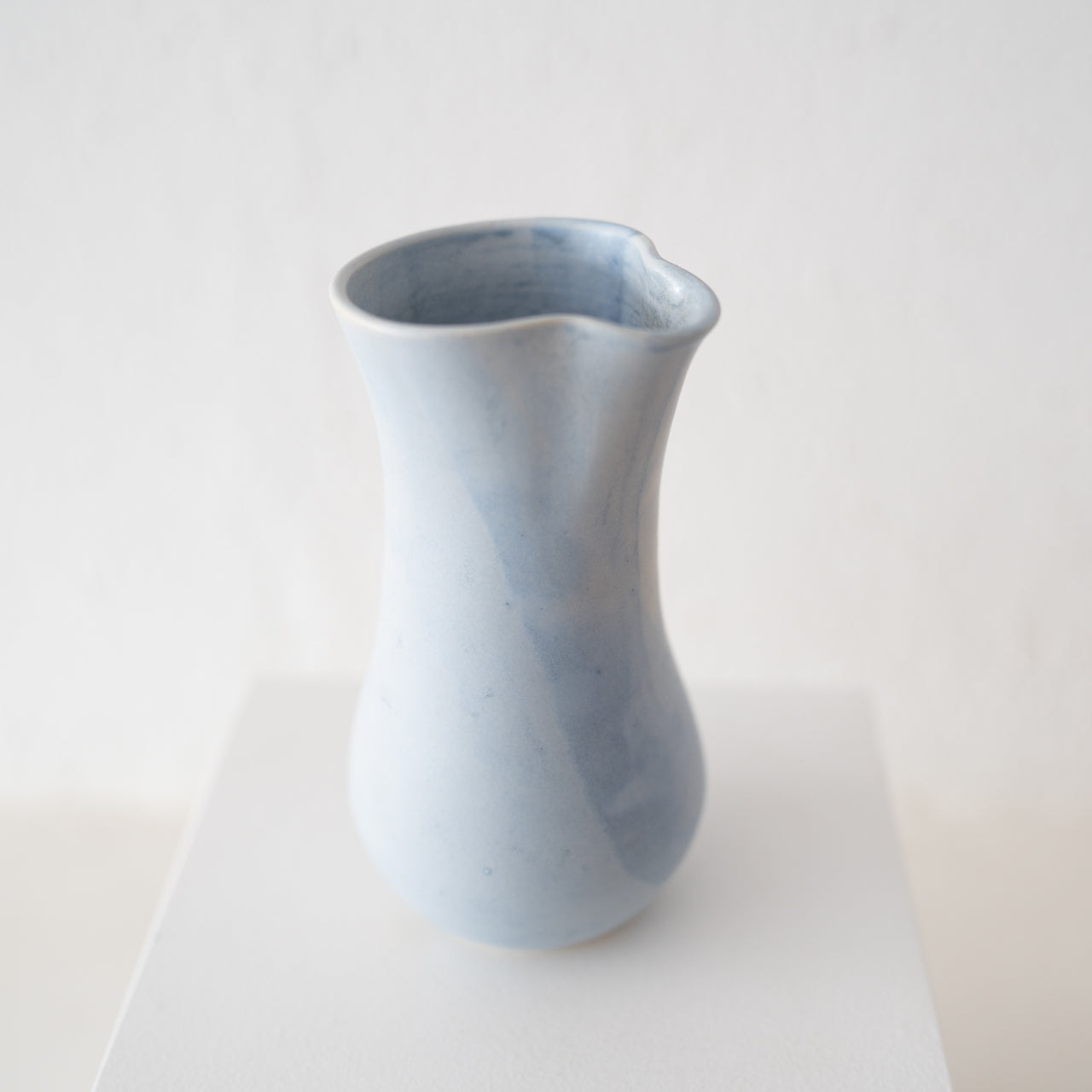 Mimi Y Roberto Handleless Pitcher