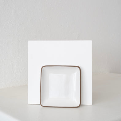 Heath Plaza Tray in Opaque White - 6x6
