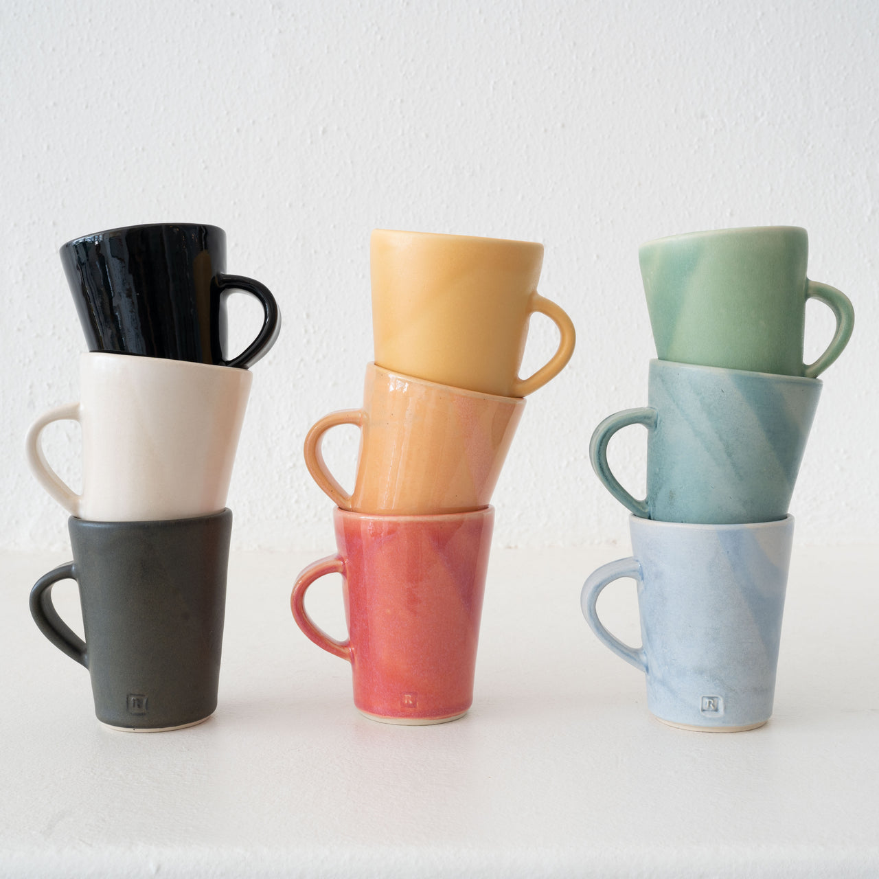 Mimi Y Roberto Daphne Mug