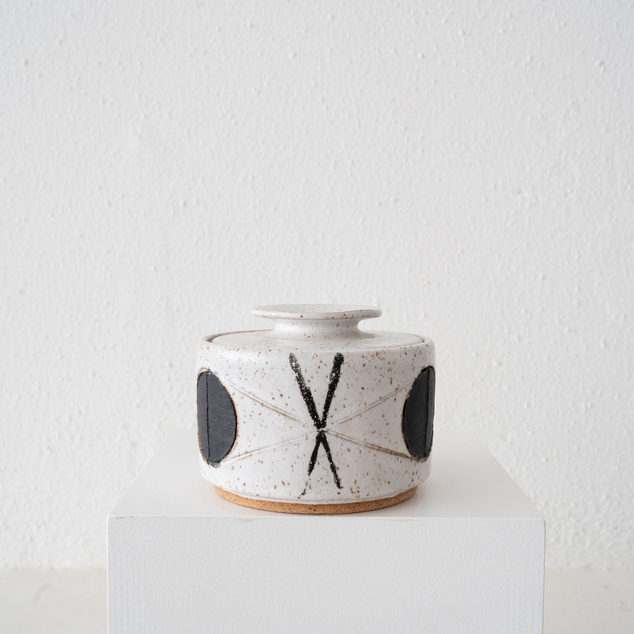 Matthew Ward Small Felix Jar: White + Black