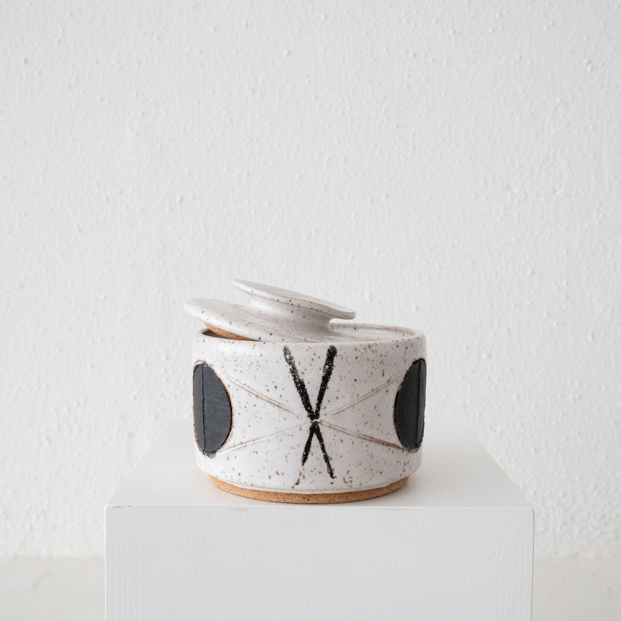 Matthew Ward Small Felix Jar: White + Black