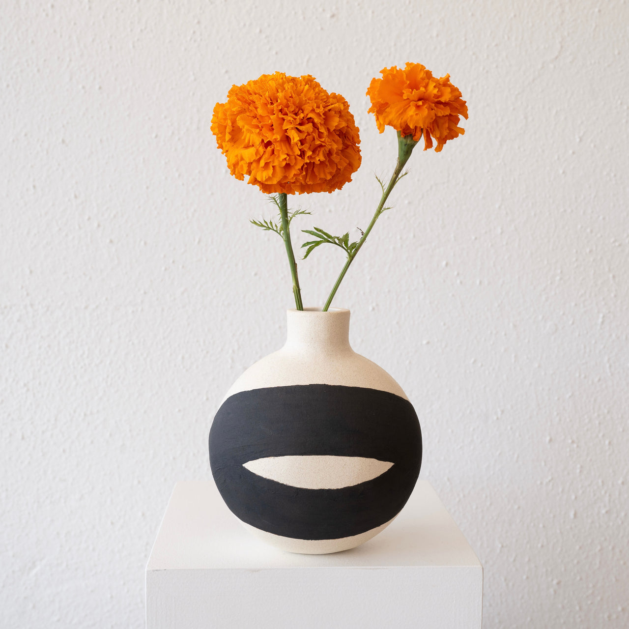 Cait Reas Round Vase: White Stoneware w/ Black Stoneware Slip