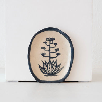 Malinda Beeman 5" Oval Plate: Agave Bloom