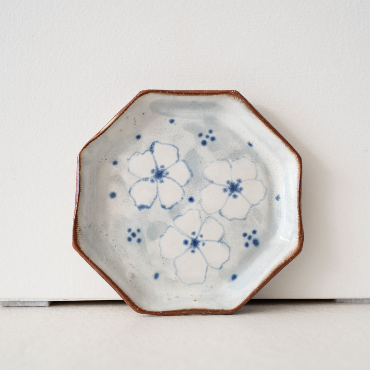 Spako Small Octagon Plate: 3 Flowers