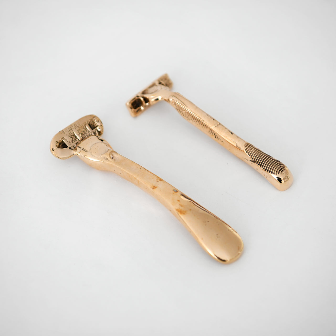 Nancy Pearce Bronze Men's Razor