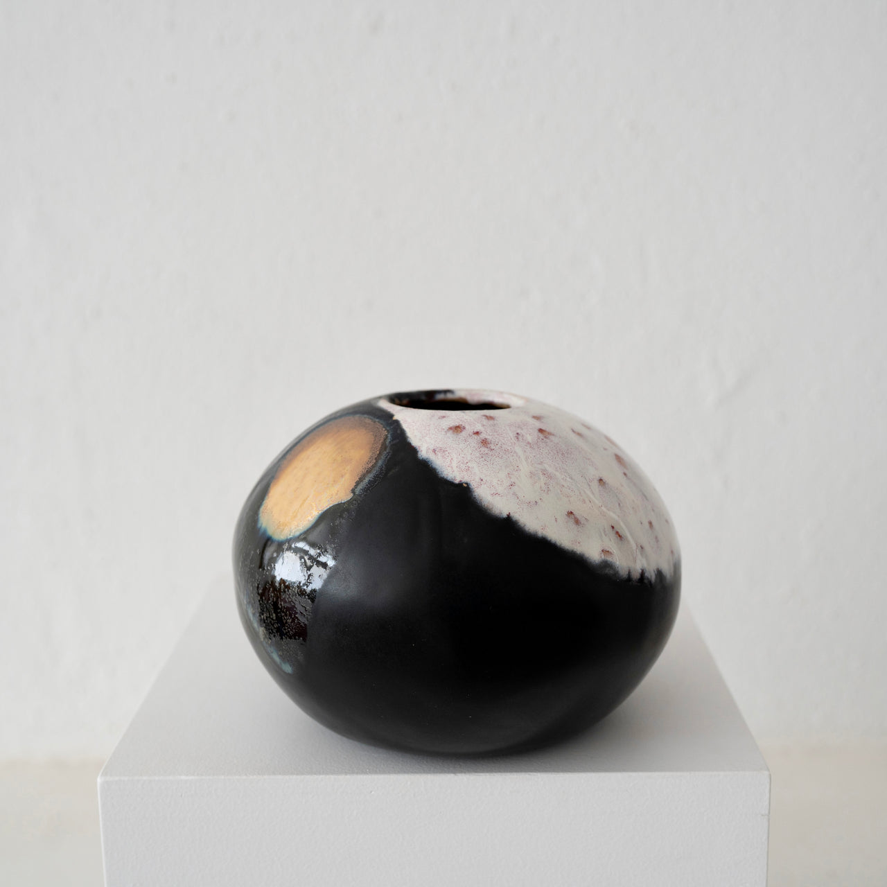 Jo Ann Williams Orb Vase; Black, Gold and White