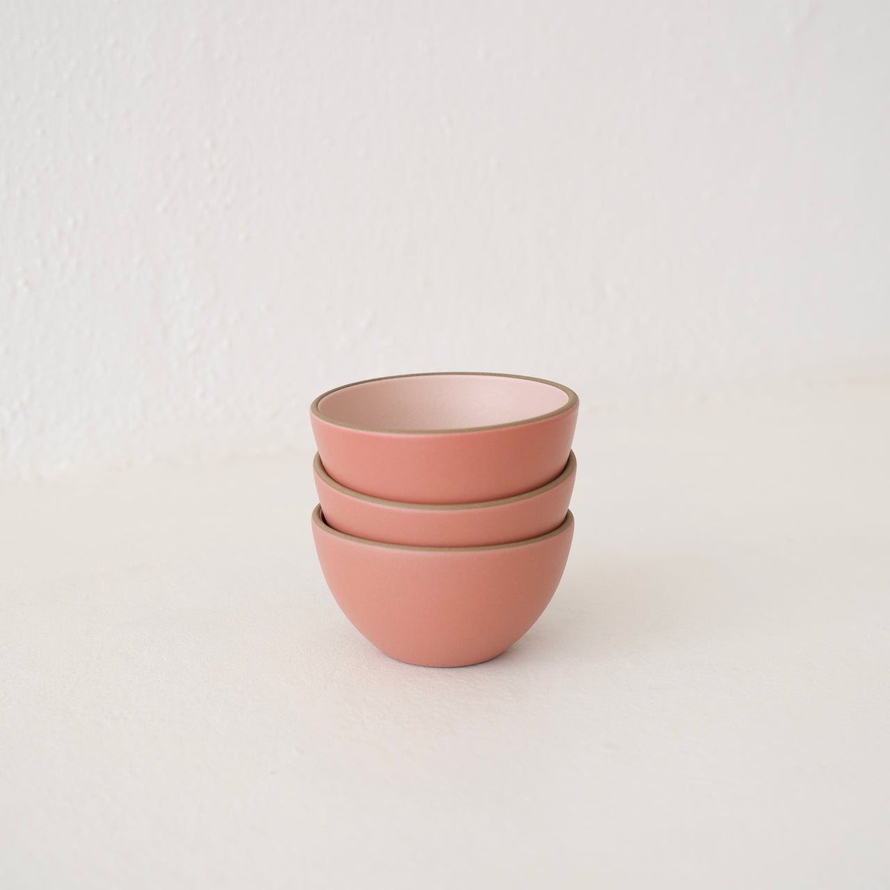 Heath Plaza Dessert Bowl - Rosalba + Grapefruit