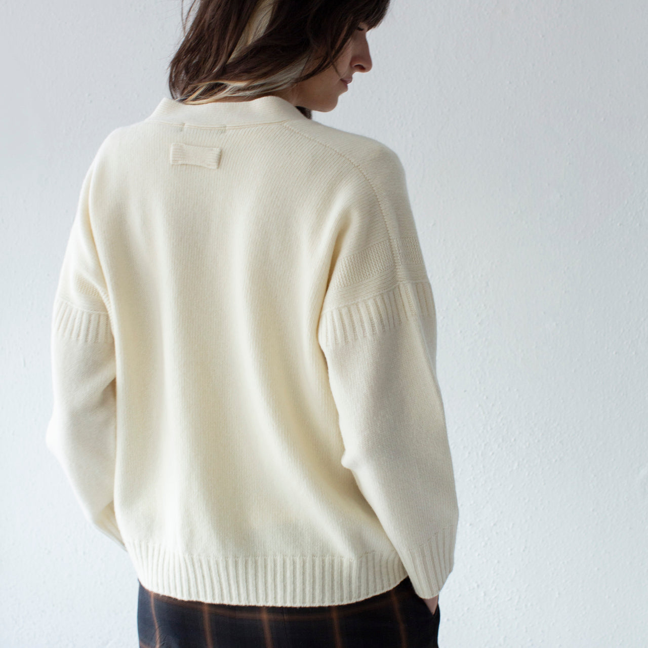 Nicholson & Nicholson Jane Cardigan: Cream