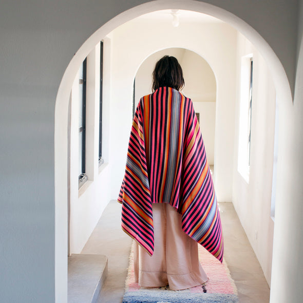 Desert Shawl - Charcoal