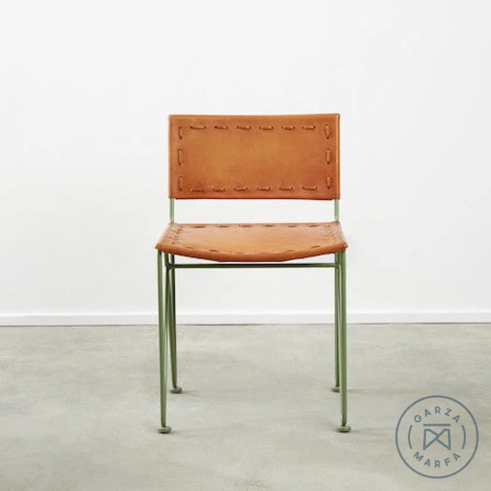 Saddle Leather Low-Back Dining Chair Natural / Green (RAL 6011) Chairs