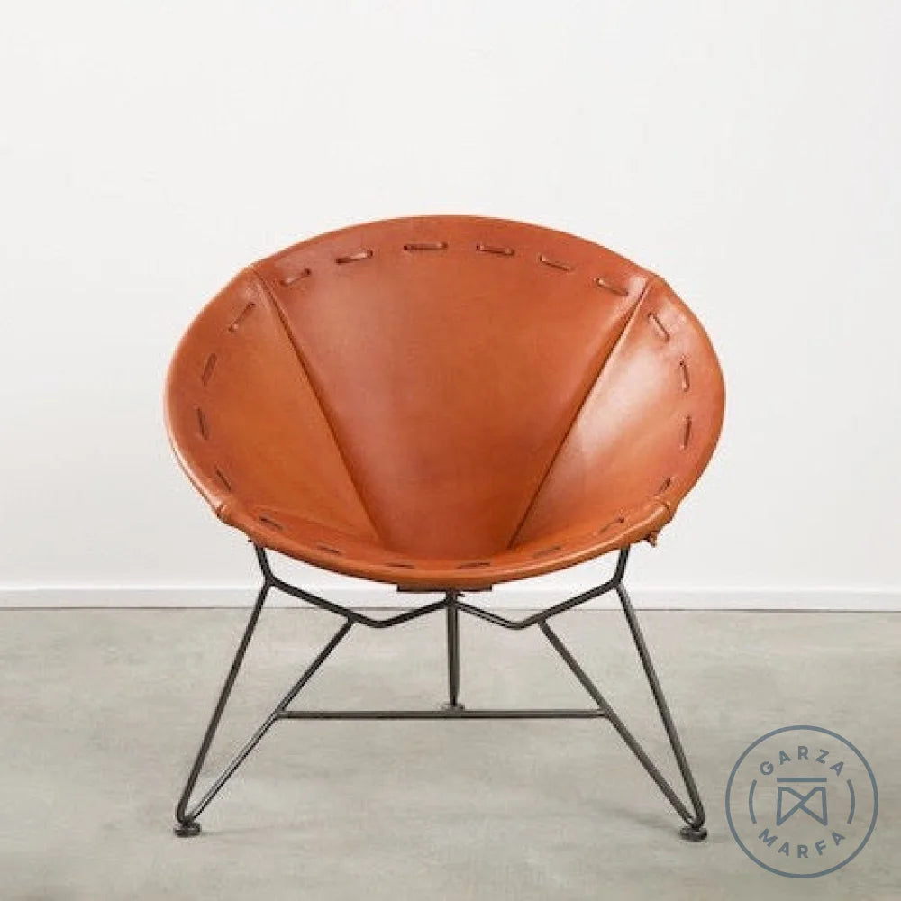 Saddle Leather Round Chair Natural / Natural Steel Chairs