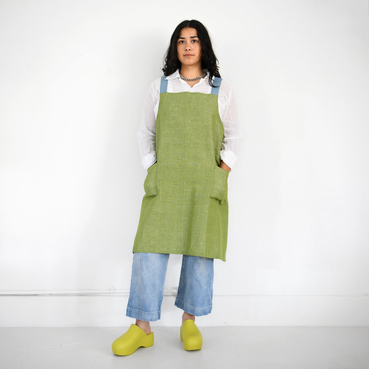 Garza Marfa Linen / Cotton Crossback Apron - Avocado + Denim